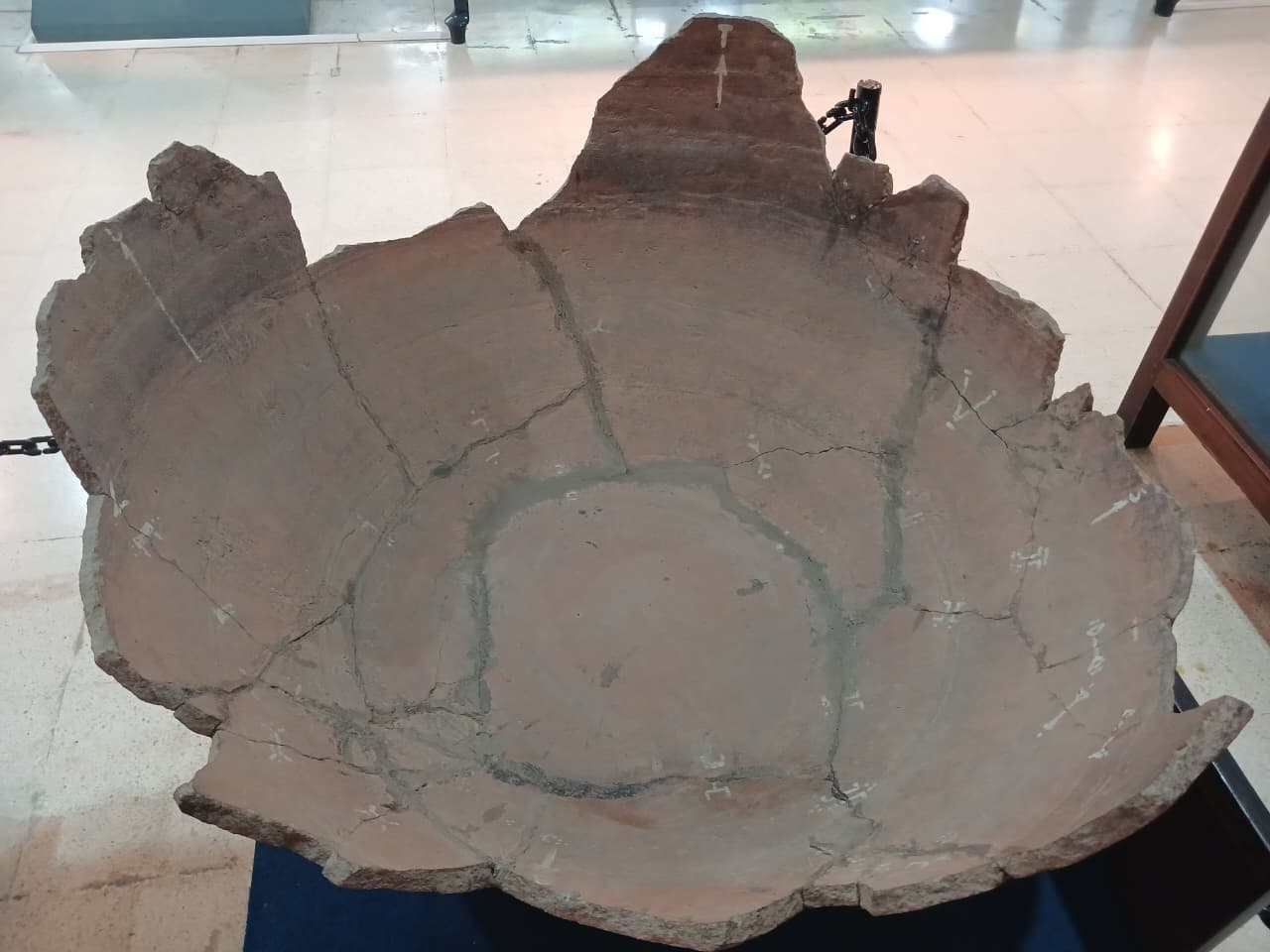 KUNO: Berbagai jenis gerabah terakota peninggalan Kerajaan Majapahit koleksi Museum Majapahit, Desa/Kecamatan Trowulan, Kabupaten Mojokerto. (foto: dok. JPRM)