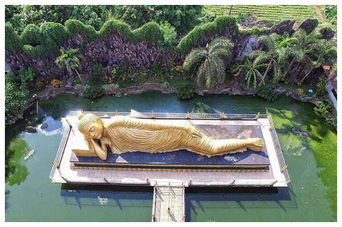 Patung Buddha Tidur yang terbesar ketiga di dunia
