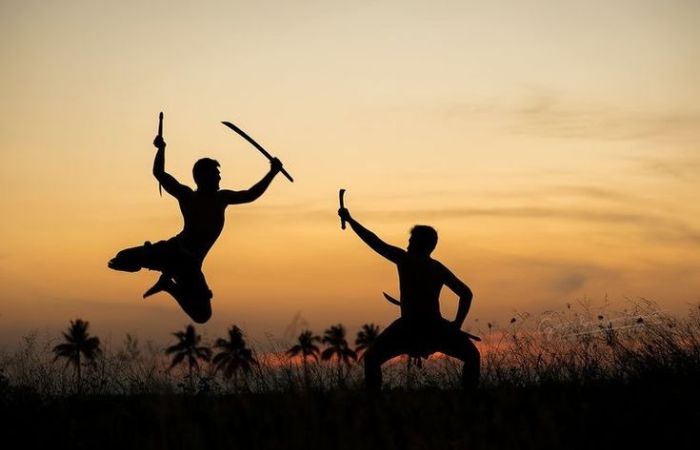 Ilustrasi perang saudara di Majapahit antara Bhre Wirabhumi dengan Wikramawardhana memperebutkan kekuasaan (Foto: Pinterest)