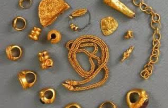 Anyaman emas Majapahit