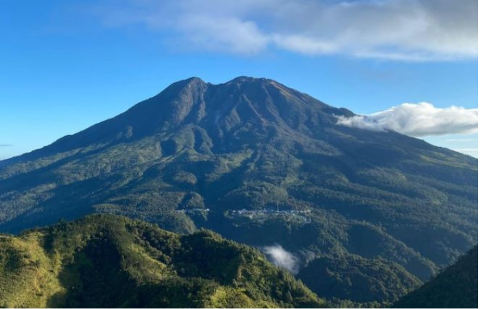 Puncak Gunung Lawu