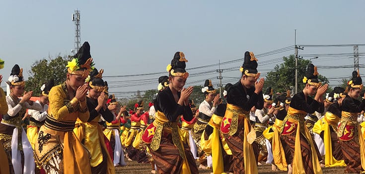 Tari Bedoyo Putri Mojo Sakti menampilkan keserasian gerakan lembut serta simbol Majapahit yang menekankan kekuatan dan keanggunan feminin.