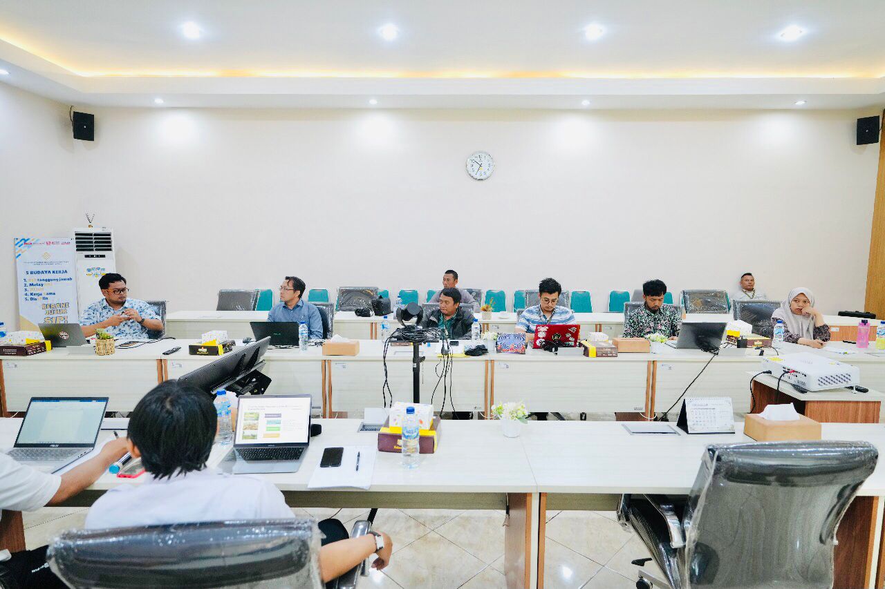 PEMBAHASAN: Pemdes Gemekan duduk bareng bersama Disbudporapar Kabupaten Mojokerto dan BPK Wilayah XI dalam rakor Situs Gemekan, Rabu (10/12)
