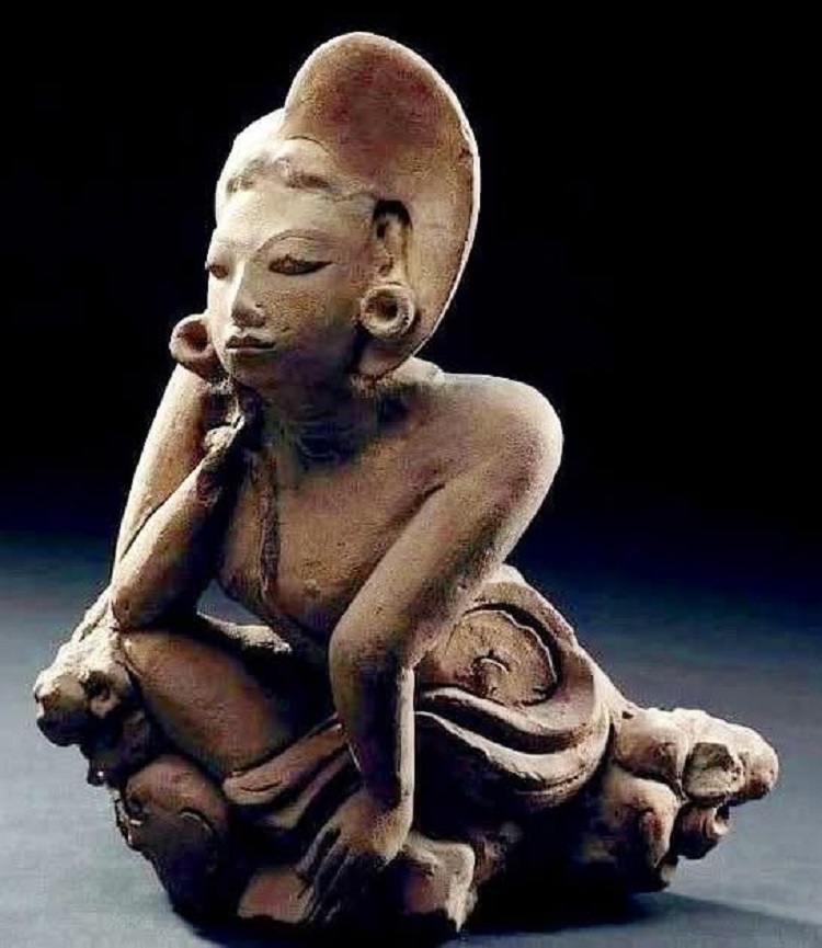BERANEKA RAGAM: Berbagai gaya rambut perempuan dan laki-laki pada zaman Kerajaan Majapahit yang tergambar pada patung figurin terakota hingga relief candi.