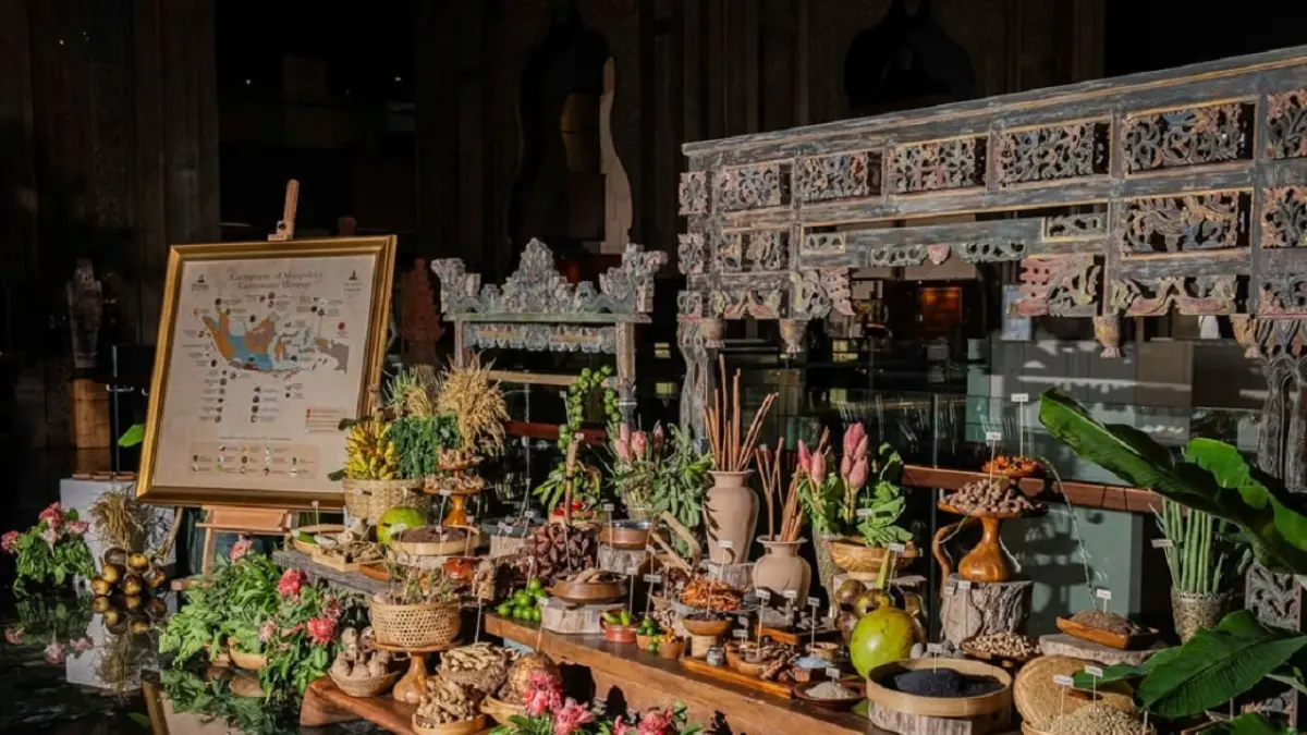 WARISAN NUSANTARA: Instalasi kuliner khas Kerajaan Majapahit berupa bahan pangan tradisional kaya rempah di hotel The Apruva Kempinski Bali. (foto: Kempinski Hotels)