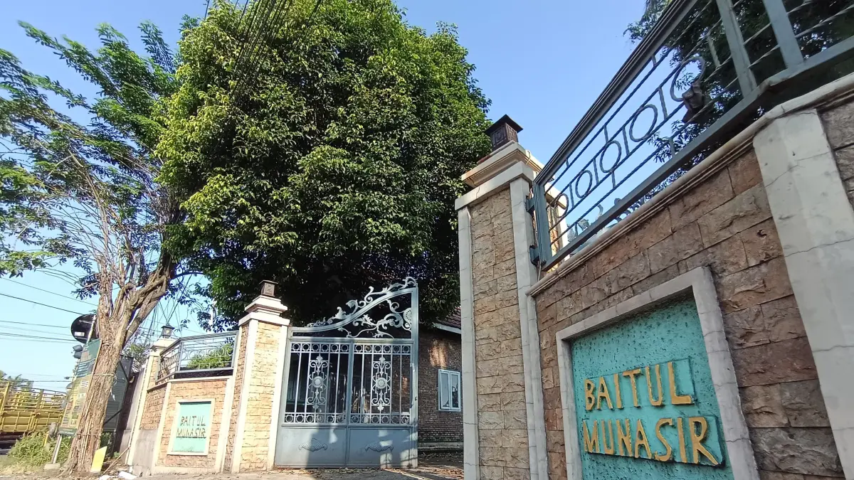 BERSEJARAH: Baitul Munasir alias rumah Kiai Munasir yang memiliki nilai historis terkait perjuangan kemerdekaan dan pergerakan petani di Desa Pekukuhan, Kecamatan Mojosari, Kabupaten Mojokerto. 