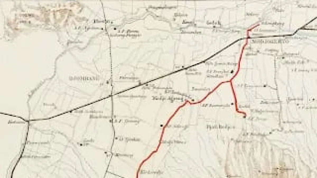 PERLINTASAN LOKOMOTIF: Jalur trem Mojokerto-Ngoro tahun 1902. (Sumber:https://digitalcollections.universiteitleiden.nl/view/item/814245)