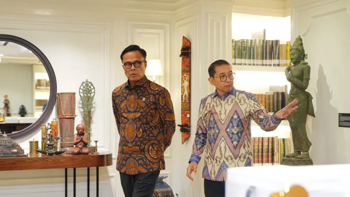 PENGUATAN KEBUDAYAAN: Menbud RI Fadli Zon mendorong percepatan pemugaran 224 candi perwara di kawasan Candi Prambanan.