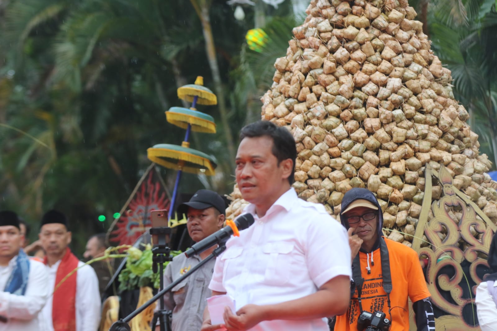 AGENDA RUTIN: Sekda Kota Batu Zadim Efisiensi akan menjadikan acara grebeg kerupan sebagai agenda tahunan Kota Batu.