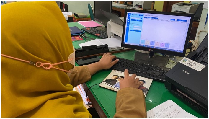 Petugas menerapkan tata kelola dokumen arsip yang telah dioptimalisasi.