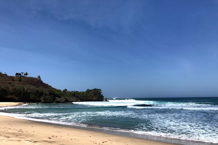 Pantai Ngantep_Massool