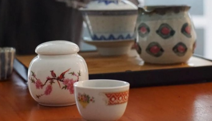 Tea set at Pop Mason 52