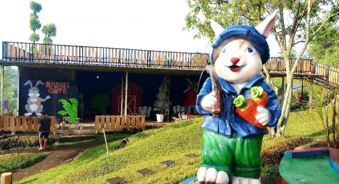 Potret Taman Kelinci dan Rumah Hobbit. (Instagram @taman_kelinci)
