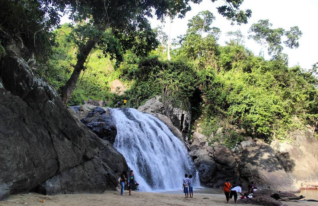 Potret pemandangan di Banyu Anjlok. (Instagram @banyuanjlok)