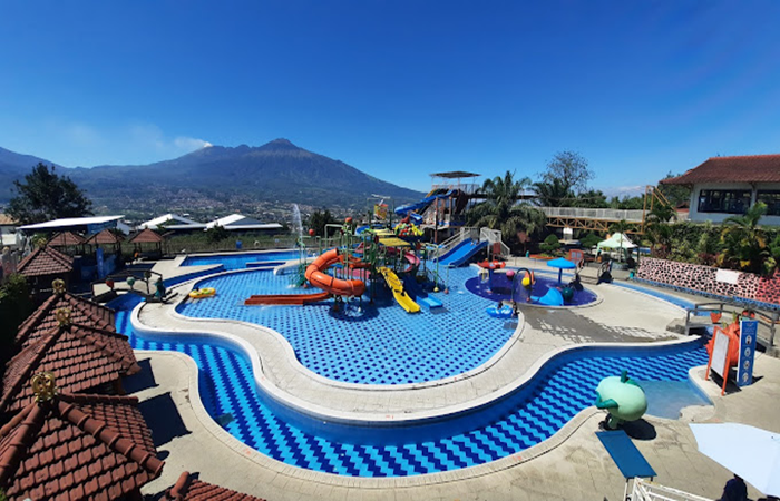 Waterpark yang ada di Kusuma Agrowisata Kota Batu.