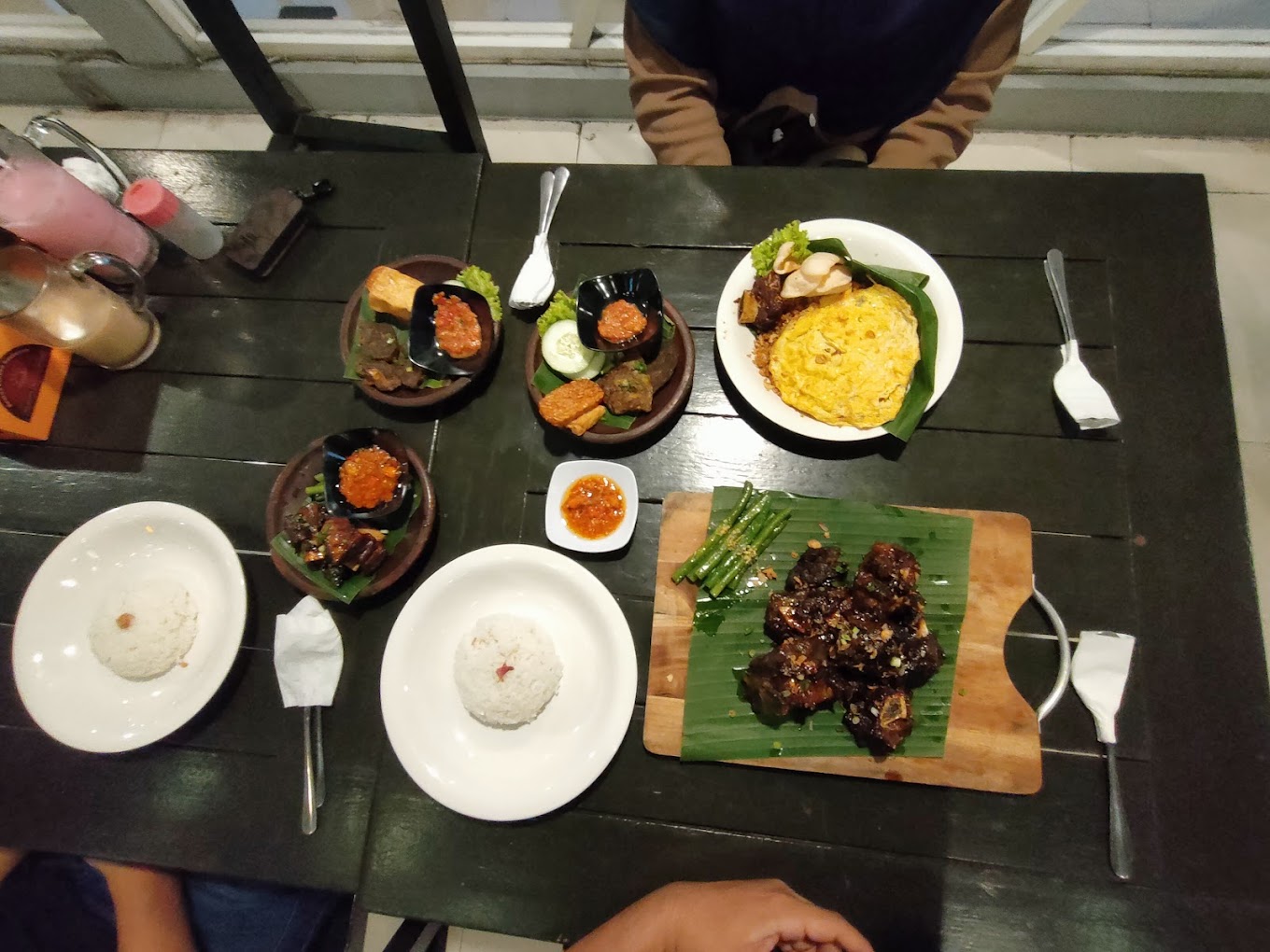 Menu Iga Bakar menjadi Favorit di Kafe Kaluna (Muhamad Lasmani).