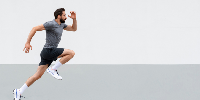 Ilustrasi orang lari (pch.freepik)