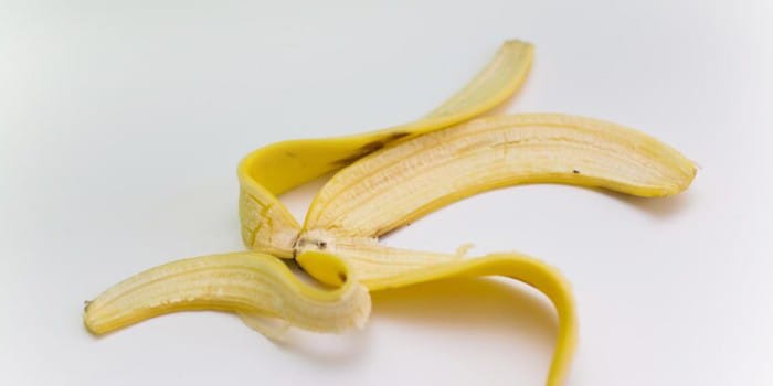 Ilustrasi Kulit Pisang (pch.freepik)