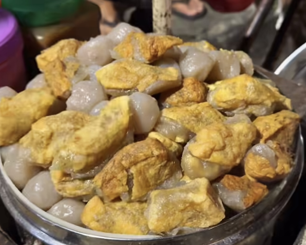 Cilok jadul Pak Limin Kota Batu (Romokulineran).