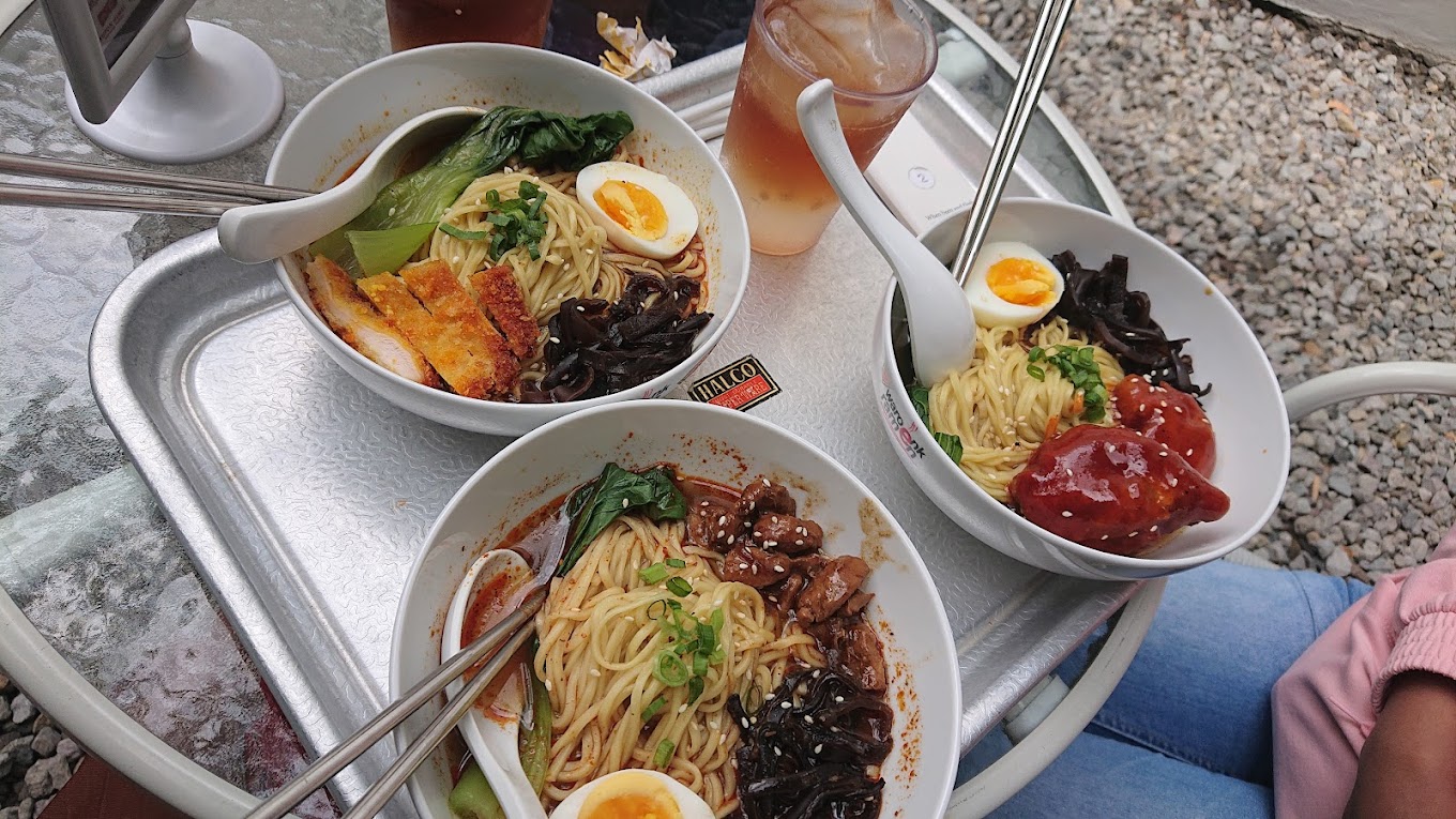 Ramen di Kota Batu (Takany dahwis).