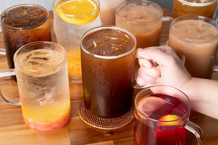 Ilistrasi. Deretan minuman berkalori tinggi yang wajib dhindari karena bisa picu obesitas. (freepik.com/ coolazrael)