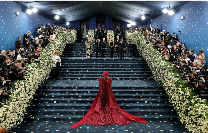 Met Galan 2025 menarik perhatian selebritas papan atas dengan menampilkan fashion terbaik mereka (X/yourfavnook)