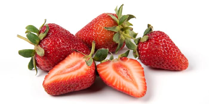 Gambar Buah Stroberi (sumber foto: freepik)