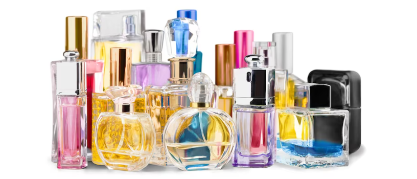 Ilustrasi berbagai macam botol parfum (freepik)