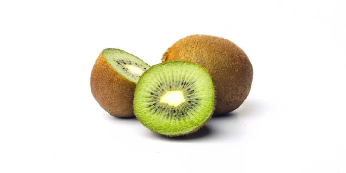 Buah Kiwi (sumber foto: freepik)