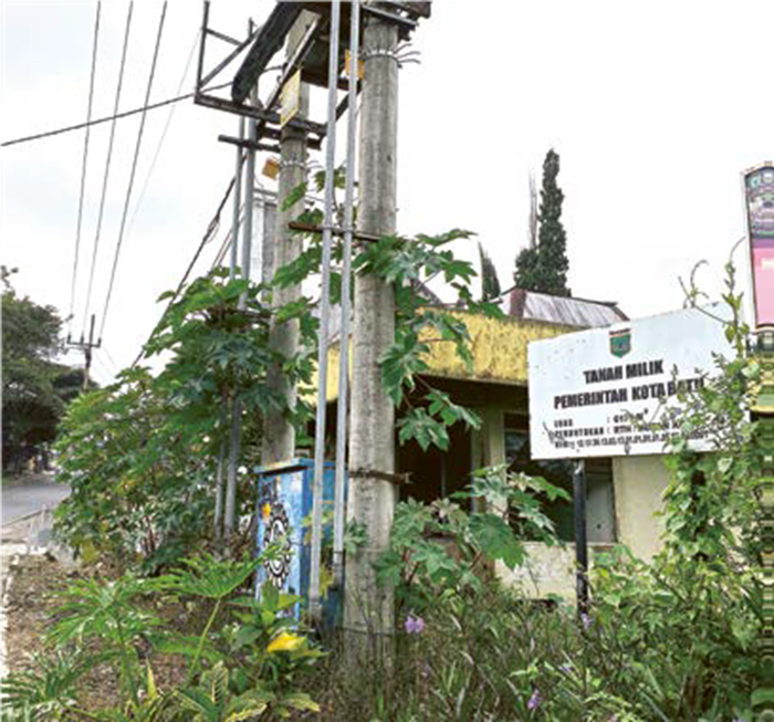 DIKAJI ULANG: Salah satu aset Pemkot Batu di Desa Punten, Kecamatan Bumiaji Kota Batu yang rencananya menjadi tempat pembangunan SPPG tahun ini. Lokasi tersebut berdekatan dengan Sumber Umbul Gemulo.