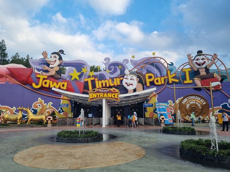 SERU BANGET : Jawa Timur Park Taman Wisata dan Edukasi yang Ikonik di Jawa Timur
