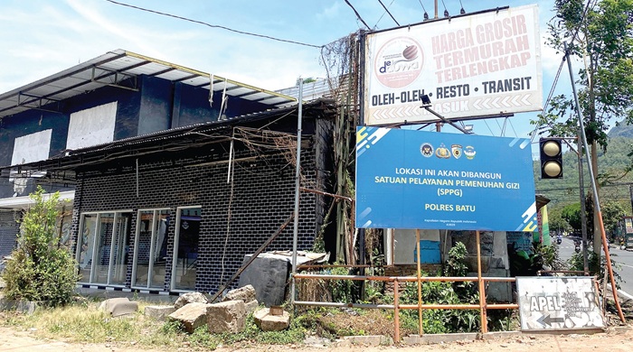 BAKAL DIBA NGUN: Pembangunan dapur SPPG milik Polres Batu di Desa Pesanggrahan, Kecamatan Batu masih dalam tahap survei.