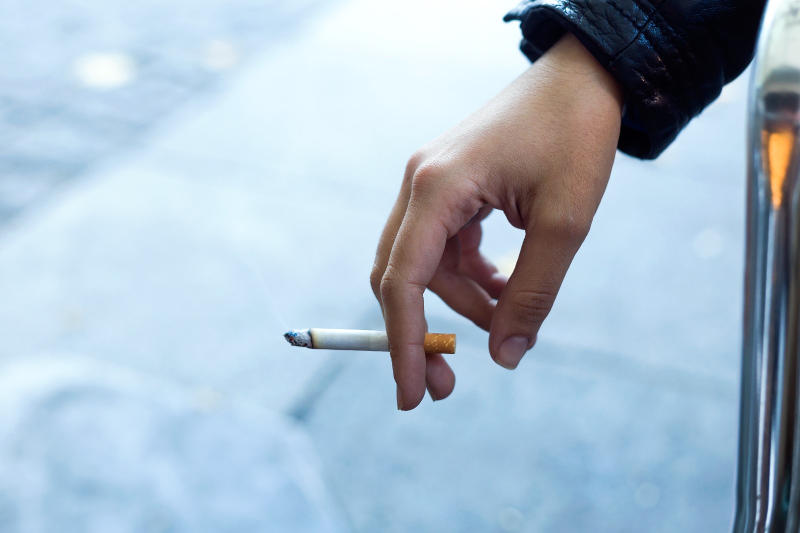 Ilustrasi rokok ilegal.
