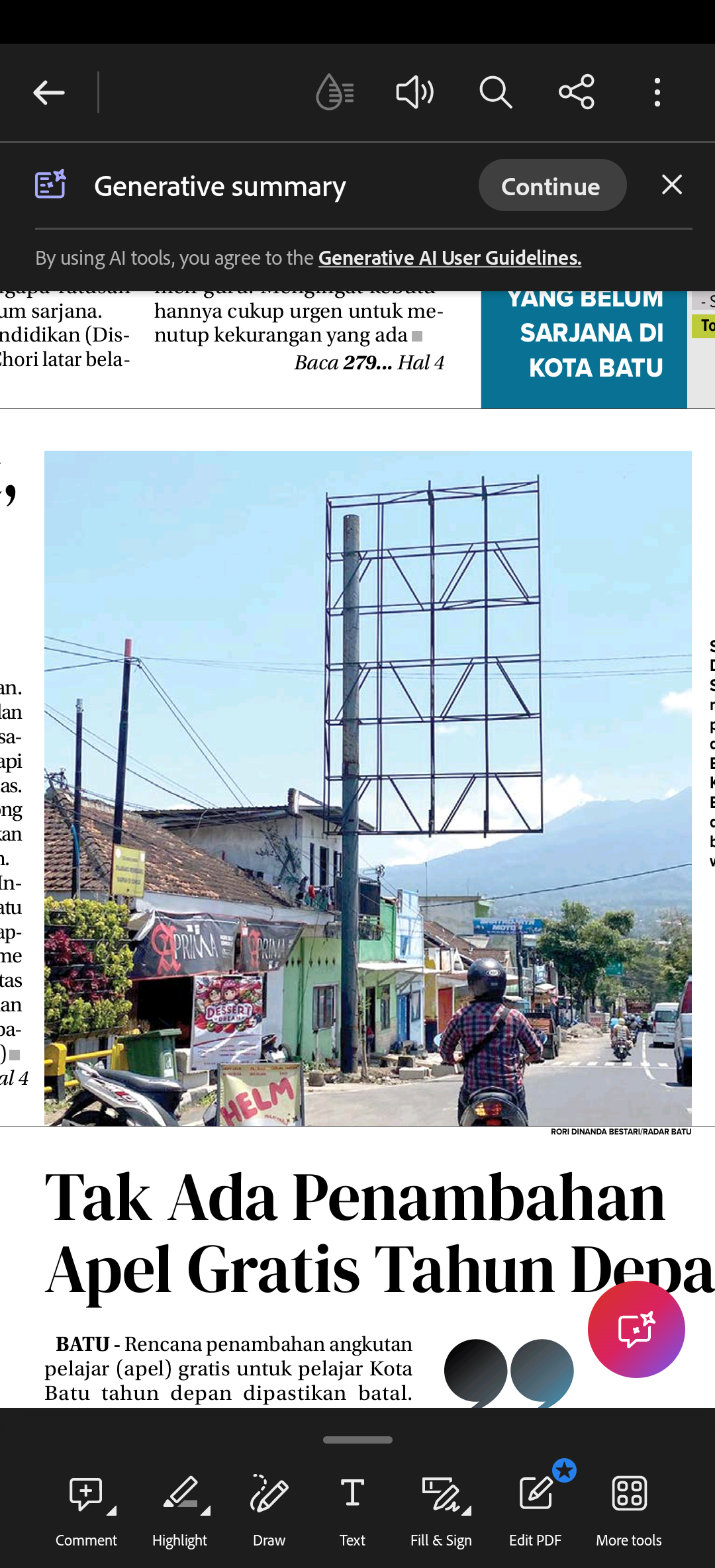 SUDAH DIBONGKAR: Salah satu reklame permanen di Jalan Brantas, Kecamatan Batu sudah dilepas beberapa waktu lalu.