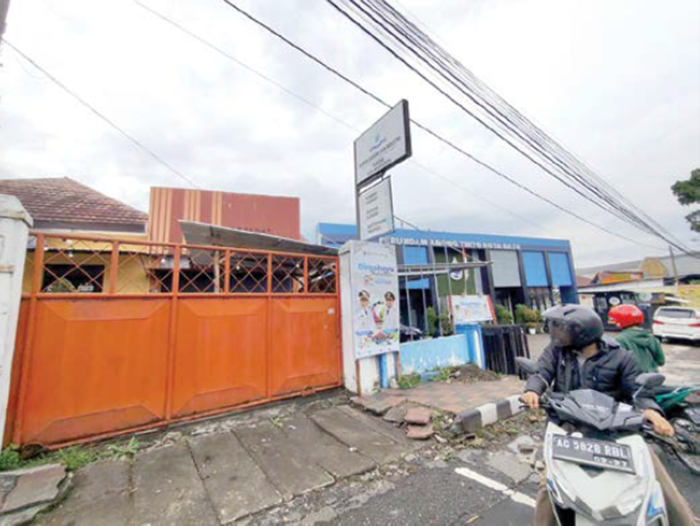 PROSES AKTIVASI: Salah satu unit usaha PT BWR di Jalan Kartini, Kecamatan Batu tak lagi beroperasi.