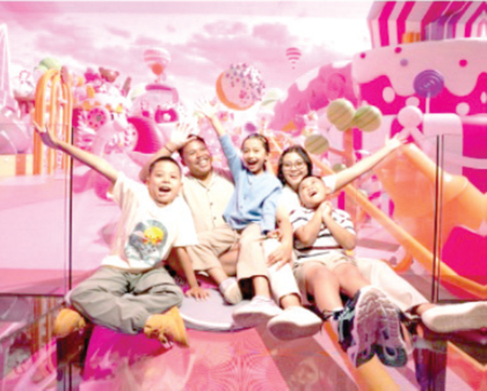 Metaverse Glass Theater 9 Tema, Area Wahana Bioskop Immersive Tanpa Kacamata Terbaru di Jawa Timur Park 1