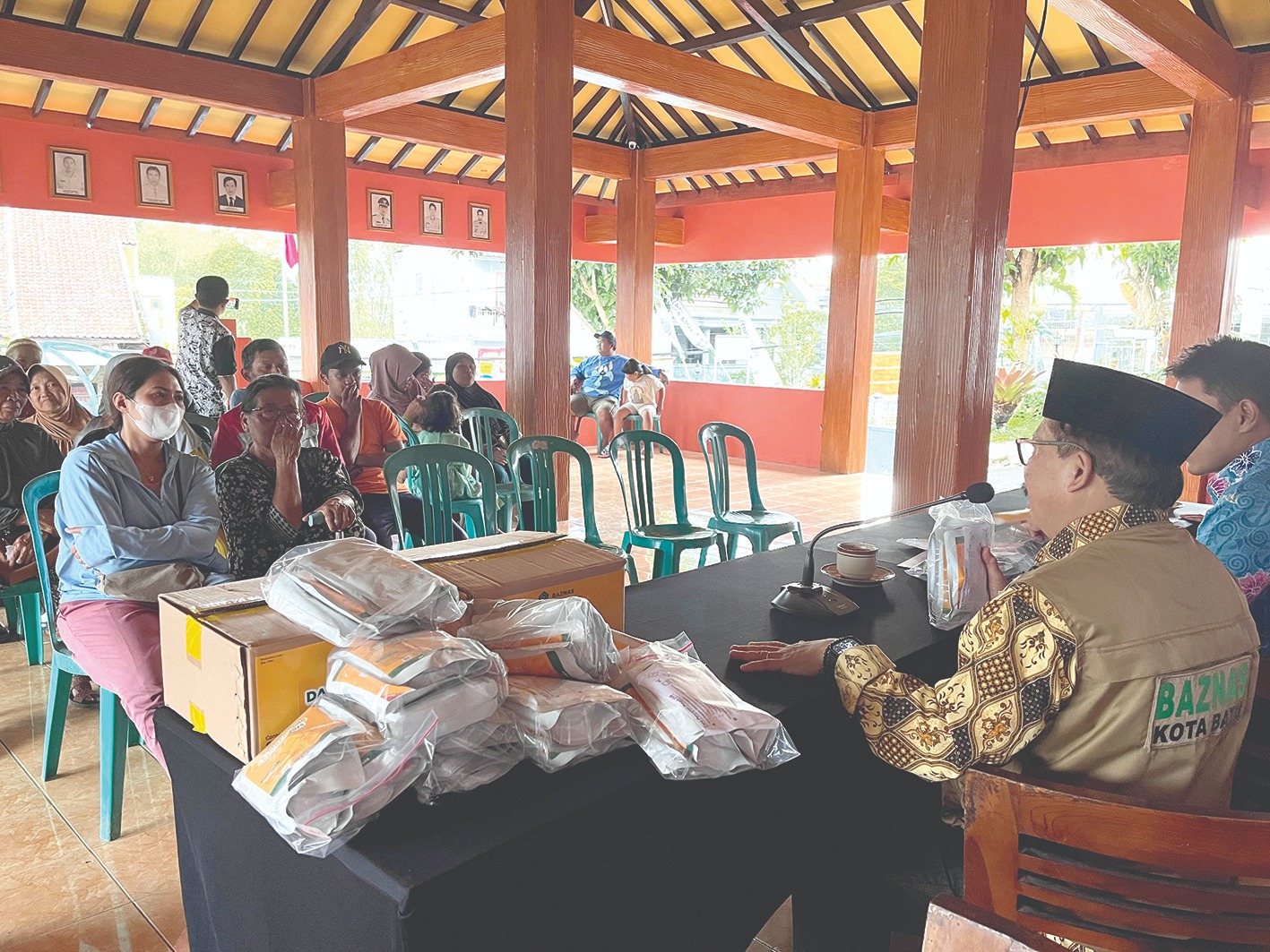 TEPAT SASARAN: Pembagian daging dam jemaah haji asal Indonesia dipastikan tepat sasaran hanya untuk 8 asnaf beberapa waktu lalu.