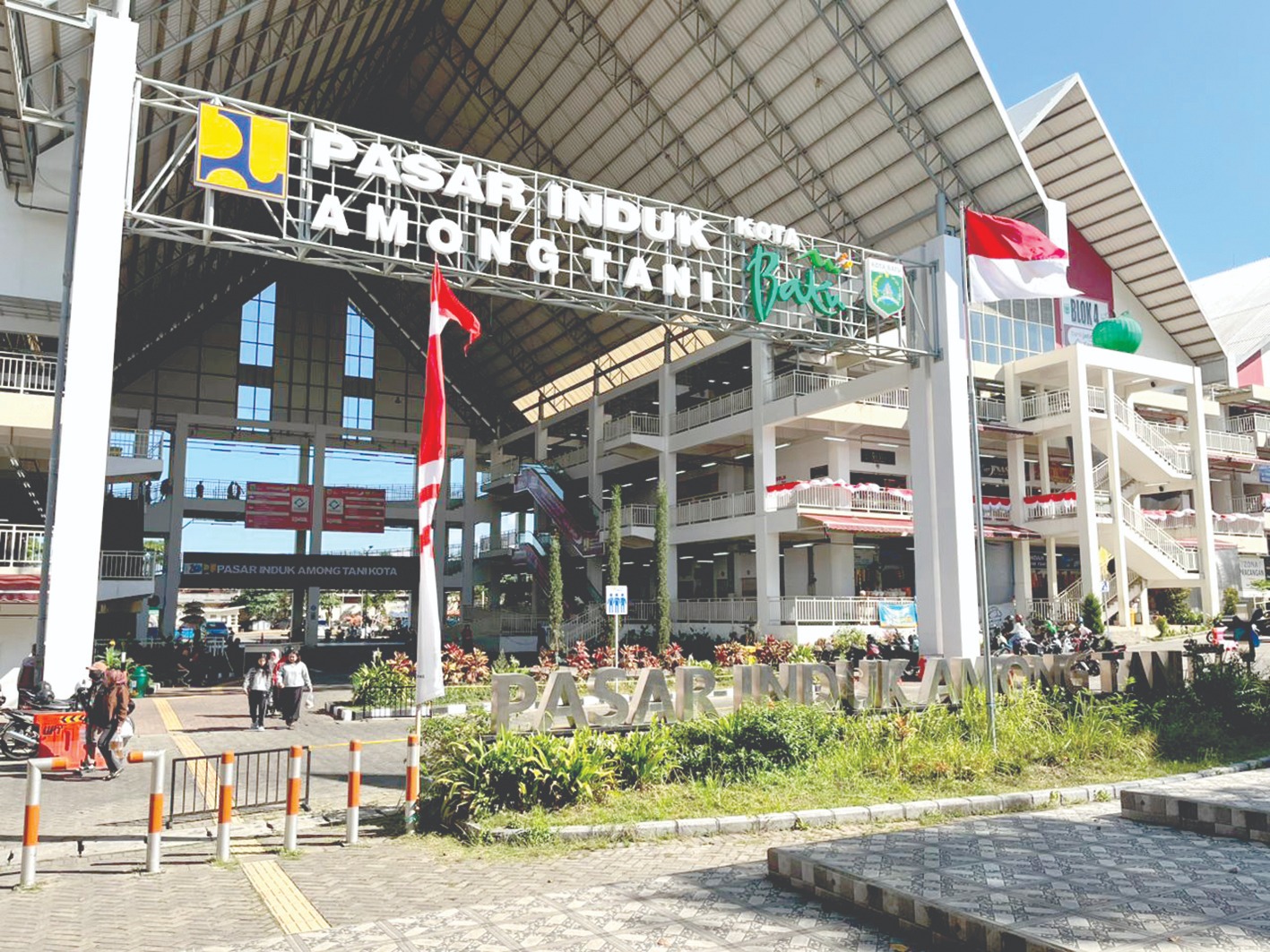 TARGET OPERASI: Pasar Induk Aming Tani bakal menjadi titik distribusi voucher untuk pasar murah pada 10-12 Maret mendatang. (Zanadia Manik Fatimah/Radar Batu) 