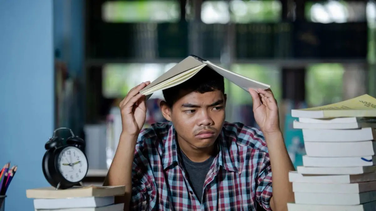 Ilustrasi brainrot  pada manusia (sumber foto: freepik)