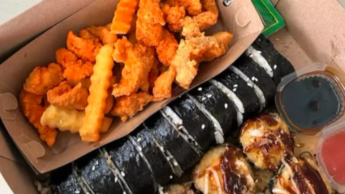 Korean street food di Batu, shashi street food hadirkan kimbap sampai snowing chicken (Instagram @sashistreetfood)