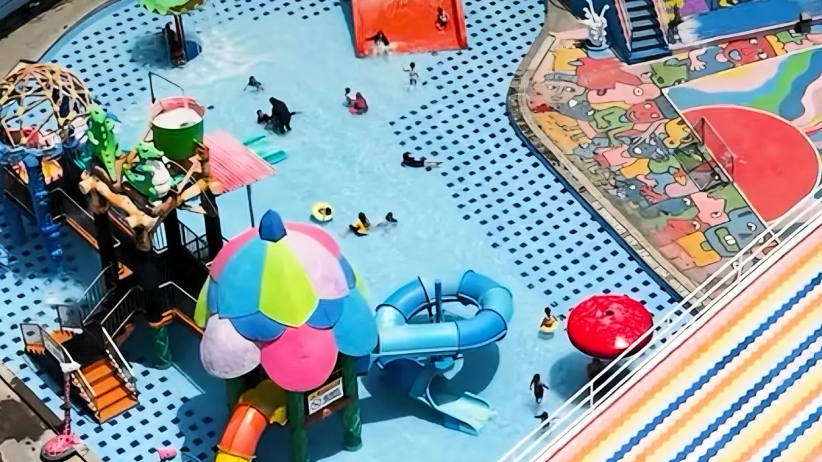 Kolam renang Batu Ekonomis Park (Instagram: @batuekonomispark)