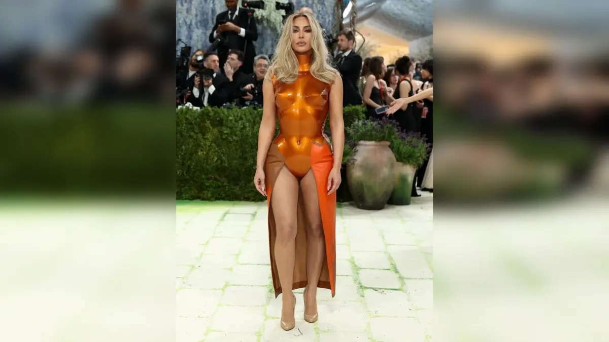 Kim Kardashian di Met Gala 2026 (instagram/metgalaofficial_)