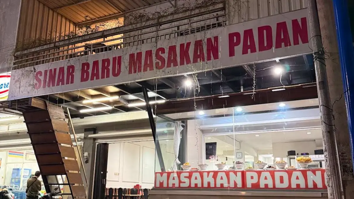 RM Sinar Baru Masakan Padang (Google Maps @Dewanti Mustu)