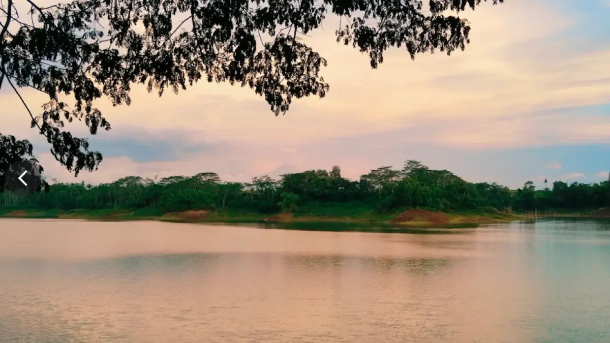 Taman Wisata Lahor (Sumber: Gmaps @AnnaApriliani)