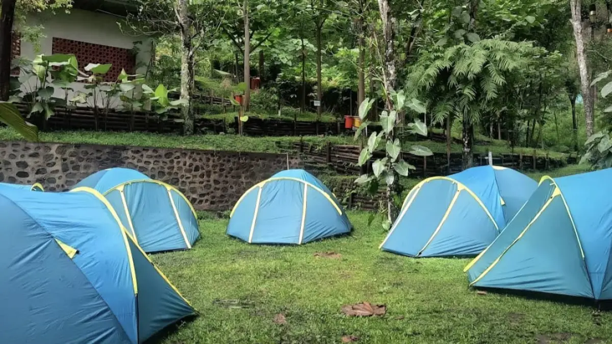 Suasana camping ground Pondok Koeboed. (Google Maps: Camping Outbond Pujon Pondok Koeboed)