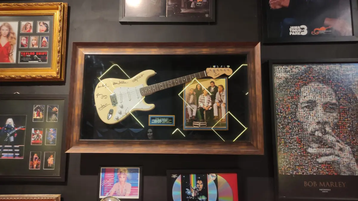 Salah satu spot foto yang ada di Museum Musik Dunia JTP 3 (Sumber: Dokumentasi SherlyANA/Radar Batu)