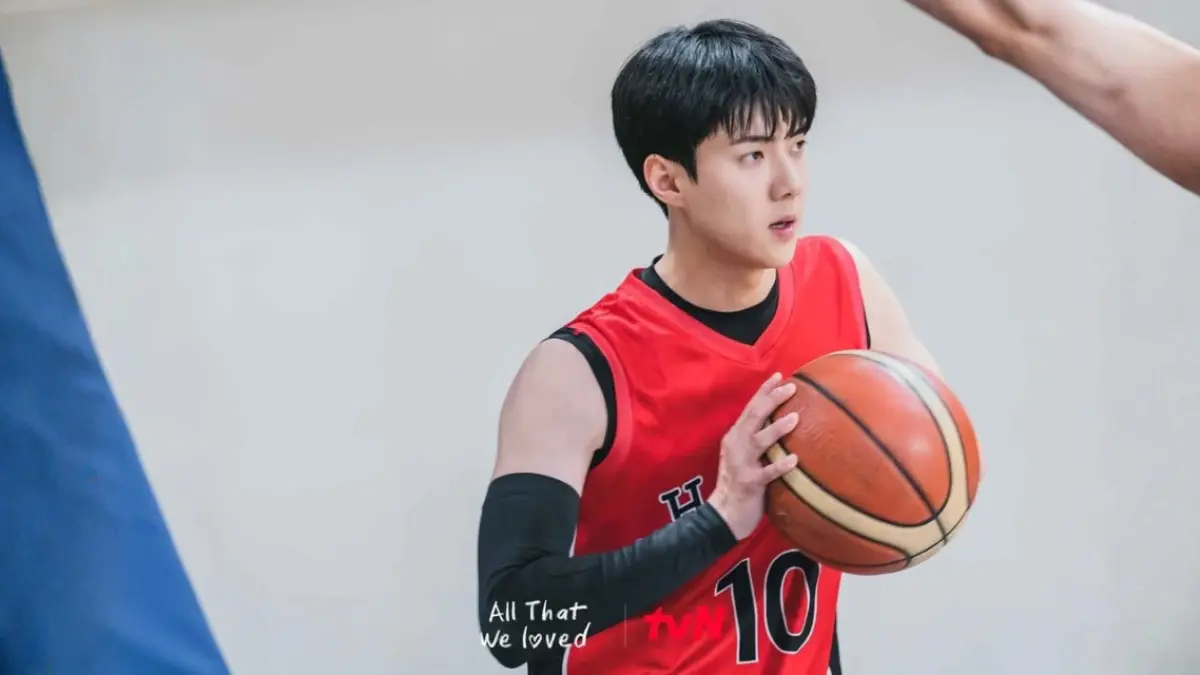 Sehun dalam drama All That We Loved (instagram/tvn.asia)