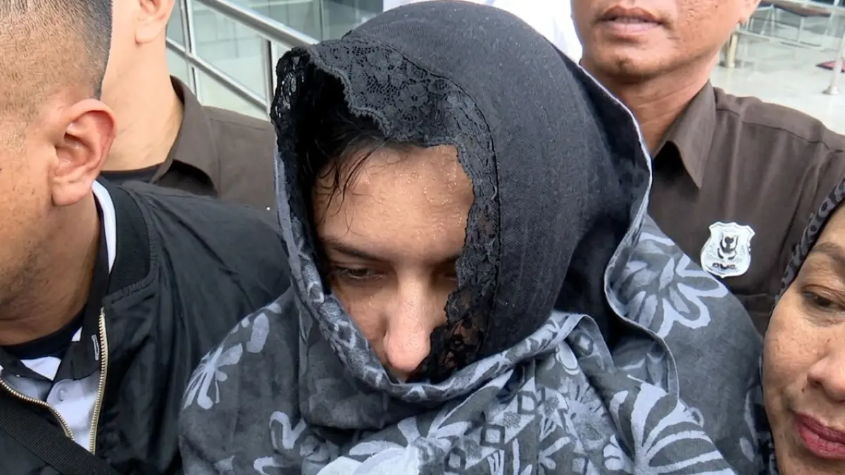 FADIA ARAFIQ SAAT DIPERIKSA KPK: Kini Saksi-Saksi Diperiksa terkait Kepemilikan Jam Tangan Mewah. (Sumber: Istimewa)