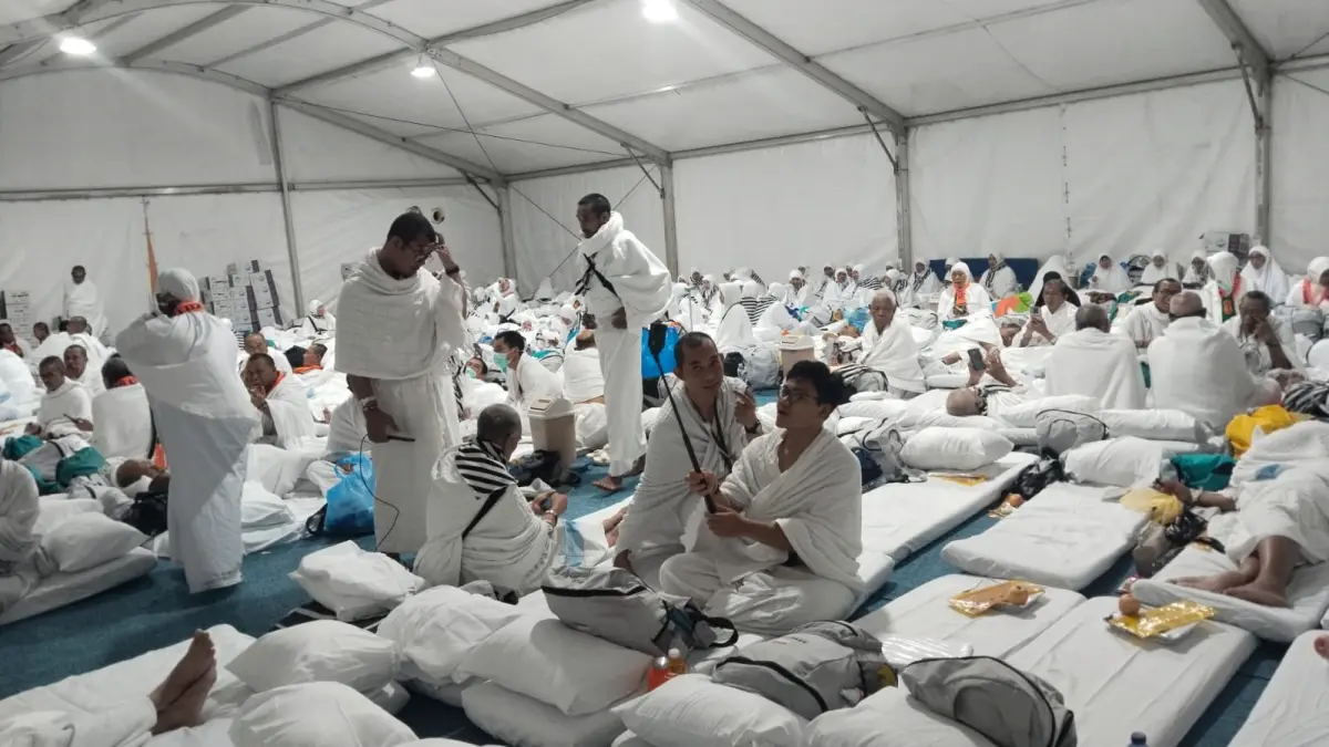 SEMRINGAH: Raut wajah para jemaah haji asal Kota Batu saat bersiap menghadapi puncak ibadah di fase Arafah, Muzdalifah, dan Mina (Armuzna).