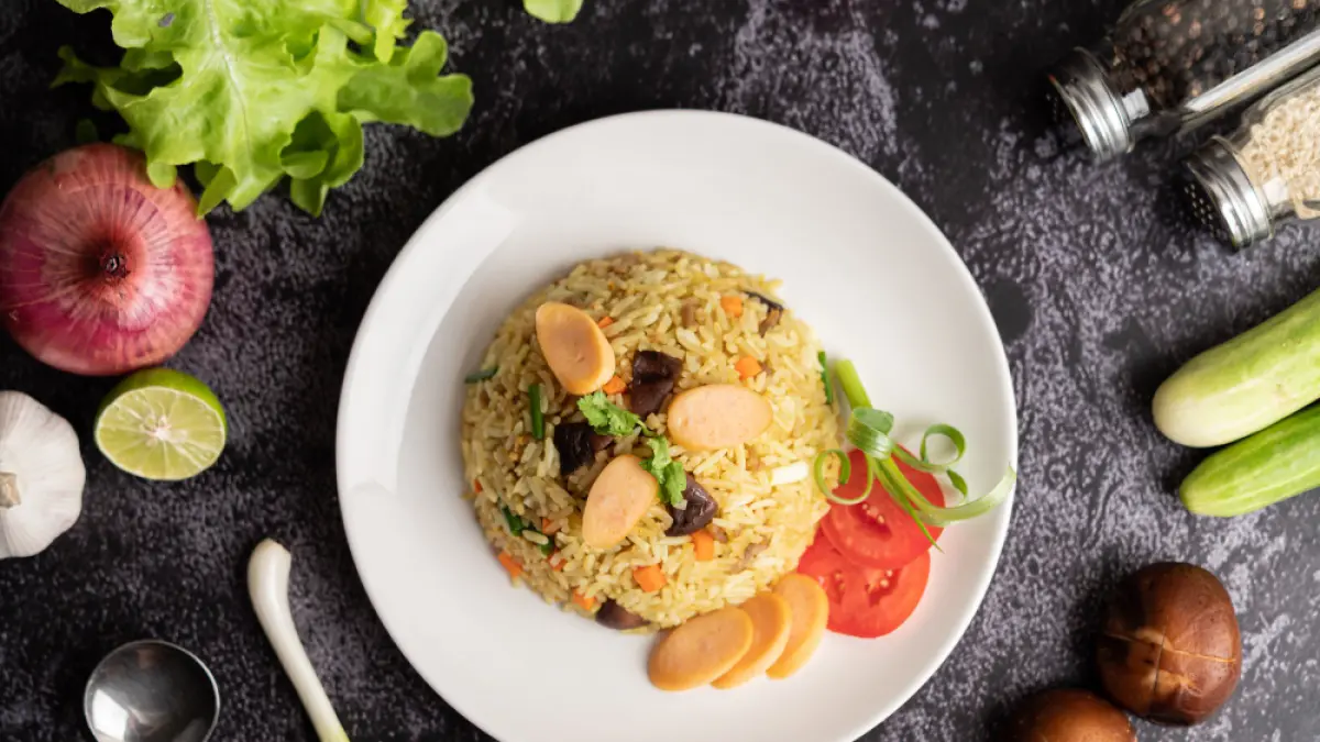 Ilustrasi nasi goreng (freepik).